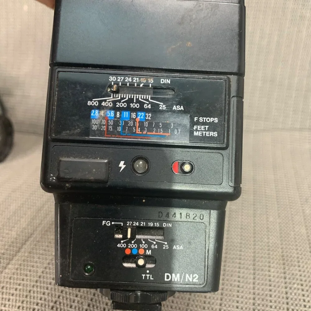 Vivitar Auto Thyristor 3700 Flash